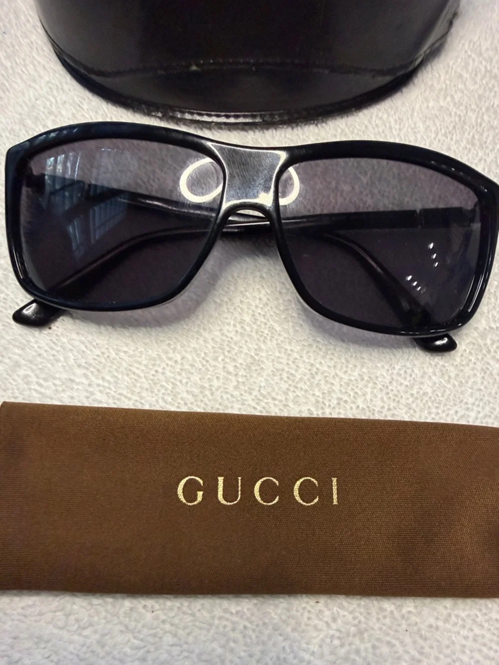 Gucci GG1641/S with Certificate of Authenticity